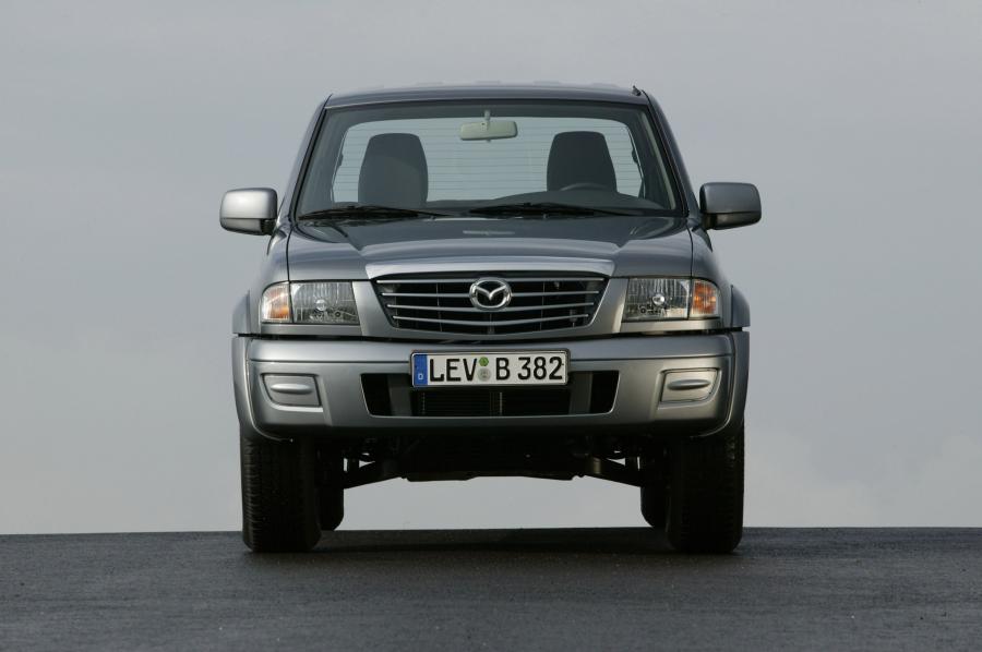  Mazda B2500 2004 года  (фото 34 из 81)